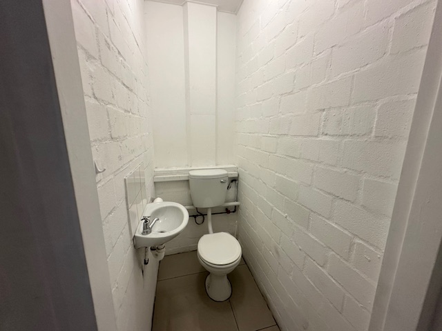 To Let commercial Property for Rent in Ndabeni Western Cape